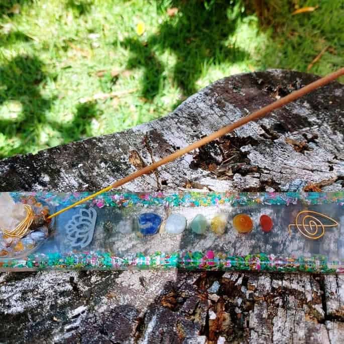Incensário orgonite com Cristais 7 Chakras - Fora de Série - Imagem 4